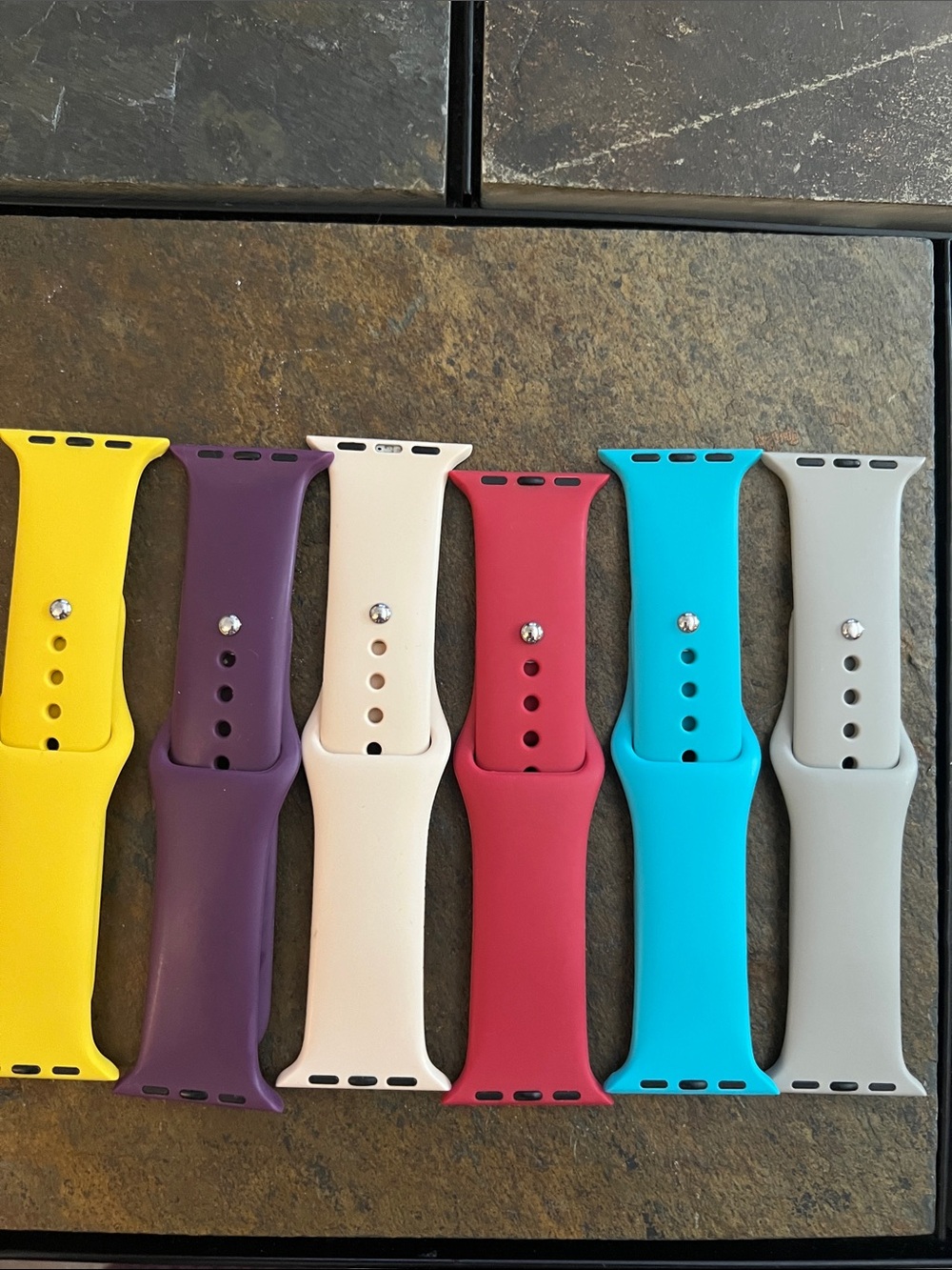 Apple Silicone 38mm/40mm/41mm Adjustable Watch Bands-set of 6, EUC *like new*